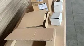 Varie tipologie di scatole